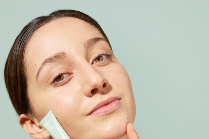 Vinopure Salicylic Spot Solution: H νέα καινοτομία για τις τοπικές ατέλειες