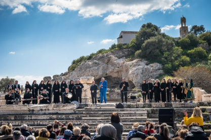 Μυστήριο 100 – Τα Ιερά Τραγούδια: Έθιμα, τραγούδια και χοροί της ελληνικής «Πασχαλιάς» στην Ελευσίνα