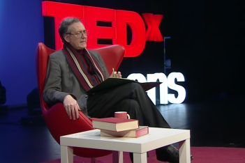 Όταν ο Ευγένιος Τριβιζάς μιλούσε για τη σημασία της φαντασίας στο TEDxAthens