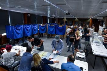 Εκλογές 2023: Τι γίνεται με τους Έλληνες που ψηφίζουν στο εξωτερικό - Όλες οι οδηγίες 
