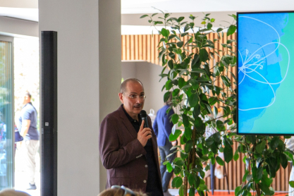 Δρ. Κωνσταντίνος Κωσταράς: «Όσο πιο νωρίς γίνεται η κατάψυξη ωαρίων, τόσο πιο αποτελεσματική είναι»