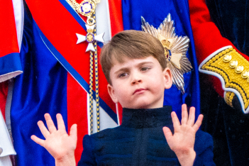 Στέψη Καρόλου: Ο μικρός πρίγκιπας Louis φυσικά και έκλεψε (ξανά) την παράσταση 