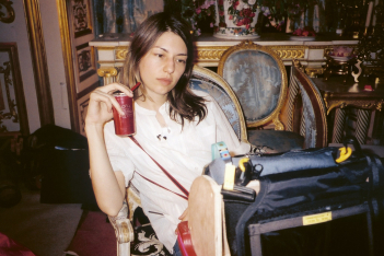 Η Sofia Coppola κυκλοφορεί το πρώτο της, προσωπικό φωτογραφικό λεύκωμα 