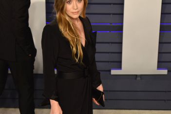 Shopping Alert: Βρήκαμε τα τέλεια καλοκαιρινά σανδάλια της Ashley Olsen (και άλλες 6 προτάσεις από εμάς)