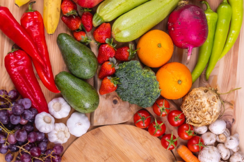 10 φρούτα και λαχανικά που διαρκούν περισσότερο