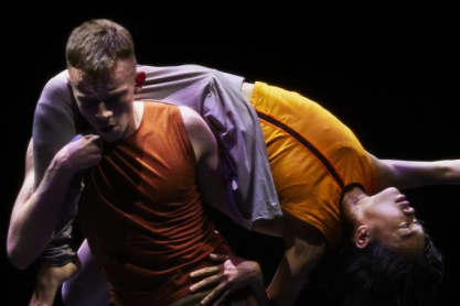 Jungle Book Reimagined: Ο εμβληματικός χορογράφος Ακραμ Καν φέρνει τη νέα του παράσταση στο Μέγαρο