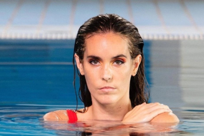 Η Καρμπονέλ αποχαιρέτησε τις πισίνες ζητώντας περισσότερη μέριμνα για τις μητέρες στον πρωταθλητισμό