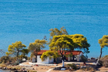 Δασκαλιό: Το «νησάκι του έρωτα» με τα τιρκουάζ νερά