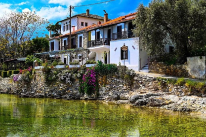 Λεφόκαστρο: Το γαλήνιο ψαροχώρι του Πηλίου που αξίζει να ανακαλύψετε