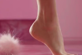 Barbie Foot Challenge: Η επικίνδυνη τάση του TikTok - Ορθοπεδικοί προειδοποιούν
