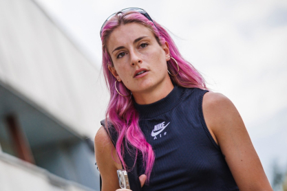 Παγκόσμιο Κύπελλο Γυναικών: Γιατί η Αλέξια Πουτέγιας έβαψε τα μαλλιά της ροζ;