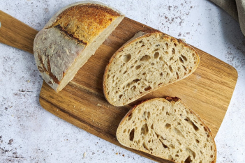 Η συνταγή για το πιο εύκολο ψωμί στον κόσμο