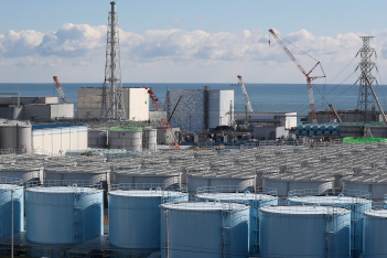 Η Ιαπωνία θα ρίξει ραδιενεργό νερό από τη Φουκουσίμα στον Ειρηνικό – Πόσο πρέπει να ανησυχούμε σύμφωνα με τους ειδικούς