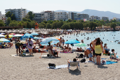Καιρός: Καυτό 10ημερο με 40αρια - Σε υψηλά για την εποχή επίπεδα η θερμοκρασία 