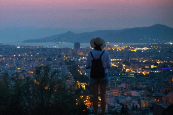5 πράγματα που μπορείς να κάνεις αν ξέμεινες στην Αθήνα τον Δεκαπενταύγουστο