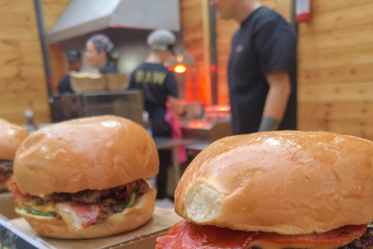 Το Burger Fest Vol 9 είναι μια αξέχαστη (και όχι μόνο γαστρονομική) εμπειρία στο Γκάζι