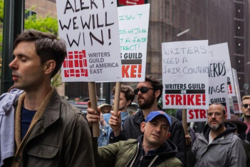 Απεργία στο Χόλιγουντ: Οι σεναριογράφοι βρίσκονται κοντά σε συμφωνία με τα στούντιο 
