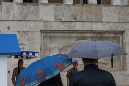 Καιρός: Πού και πότε θα εμφανιστεί το «ψυχρό μέτωπο» - Έρχονται βροχές και χαμηλές θερμοκρασίες 