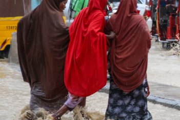 Τουλάχιστον 50 νεκροί στη Σομαλία από πλημμύρες - 500.000 εκτοπισμένοι