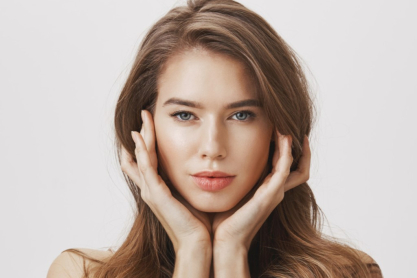 Οι νέες κρέμες που αντιστρέφουν τη φωτογήρανση