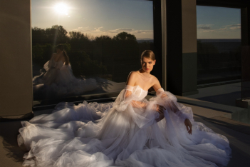 ELENA SOULIOTI Haute Couture: Όταν το όνειρο της νύφης συναντά την αγάπη για δημιουργία