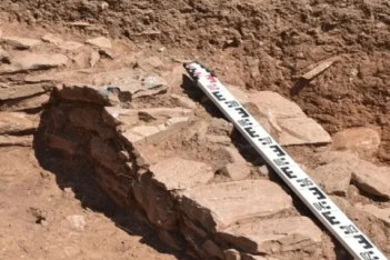 Αρχαιολόγοι ανακάλυψαν το αρχαιότερο σπίτι της Εποχής του Σιδήρου στον Θορικό