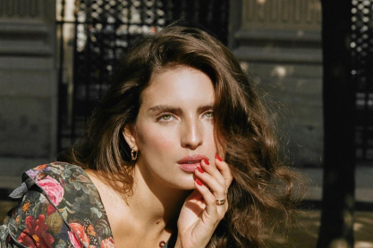 Shopping Alert: Λουλούδια παντού - 7 σύγχρονα floral κομμάτια 