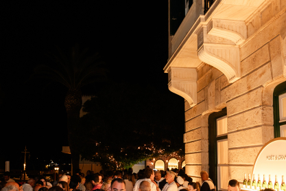 Λάμψη και κοσμοπολίτικη διάθεση στο Moët & Chandon Welcome Party του Spetses Classic Yacht Regatta 2024