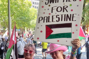 #SwiftiesForPalestine: Οι φαν της Τέιλορ Σουίφτ απαιτούν να στηρίξει τη Γάζα - «Μίλα τώρα»