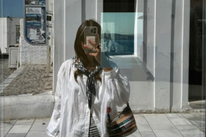 Travel light: 4 cool σύνολα για να μην παραφορτώσεις τη βαλίτσα σου