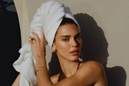Kendal Jenner x Calzedonia: Oι επιλογές της Kendall Jenner για ένα κομψό, cool και elegant καλοκαίρι με μπικίνι Calzedonia