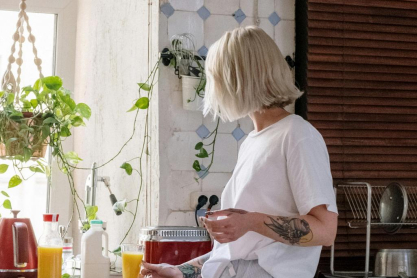 Πιες αμέσως τον χυμό πορτοκάλι για να μη φύγουν οι βιταμίνες. Μύθος ή αλήθεια;