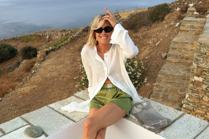 Shorts mania: Συνδύασε το σορτς σου με 5 cool κομμάτια και κλέψε τις εντυπώσεις