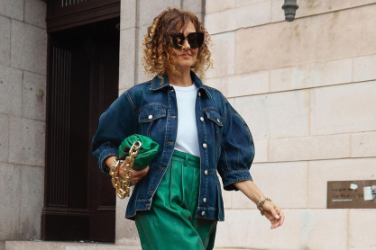Shopping Alert: Είσαι 50+; 5 άνετα & στιλάτα sneakers για το φθινόπωρο