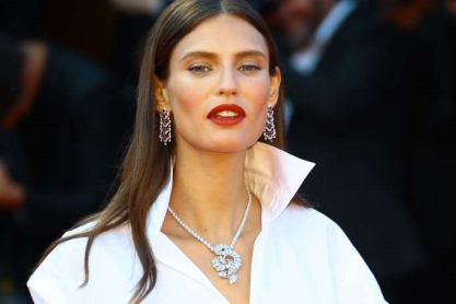 Το supermodel Μπιάνκα Μπάλτι συγκλονίζει: «Έχω καρκίνο των ωοθηκών στο τρίτο στάδιο»