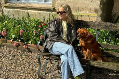 Τα sneakers που θα αγόραζε η fashion editor ενόψει των εκπτώσεων της Black Friday