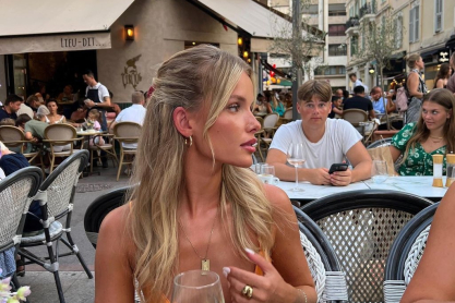 Beauté την Κυριακή: Πώς να επαναφέρεις τη λάμψη στα θαμπά μαλλιά σου