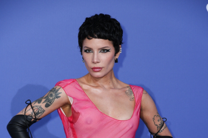 Η Halsey οδηγήθηκε στο νοσοκομείο μετά από επιληπτική κρίση: “Ήταν τρομακτικό”
