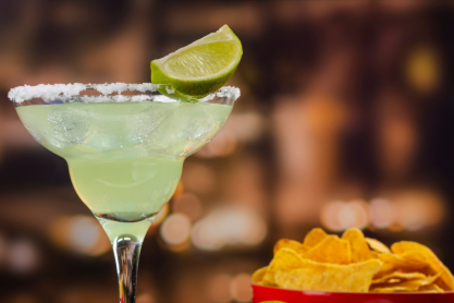 The Loft στο TGI FRIDAYS™ Καπνικαρέας: Ο απόλυτος προορισμός της πόλης για ζωντανή ψυχαγωγία