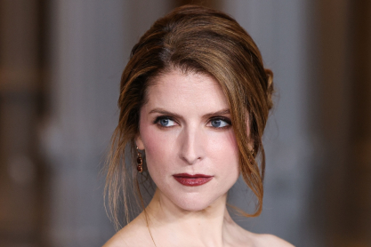 Η Άννα Κέντρικ έδωσε τα κέρδη της από το «Woman of the Hour», σε οργανισμούς με θύματα σεξουαλικών κακοποιήσεων και παρενοχλήσεων