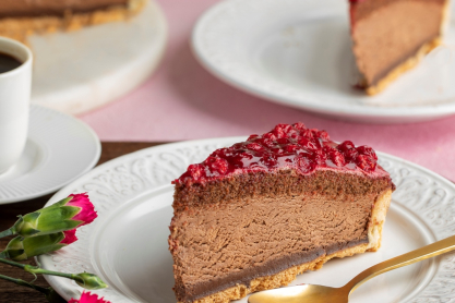 Το πιο εύκολο cheesecake σοκολάτας χωρίς βούτυρο και χωρίς ψήσιμο