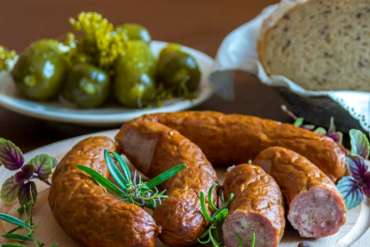 Πώς να ψήσεις λουκάνικο στον φούρνο