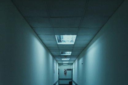 «Βλέπω να μένουμε εδώ για μέρες»: Μία νύχτα σε εφημερία του Ευαγγελισμού