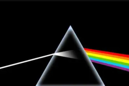 Πώς οι Pink Floyd σημάδεψαν την ιστορία της ροκ με το «The Dark Side of the Moon»