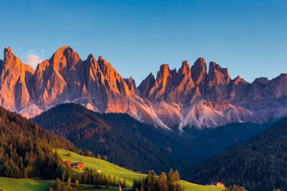 Η μαγευτική περιοχή της Ιταλίας που σε πληρώνουν για να μείνεις - Η παγίδα στα «ψιλά γράμματα»