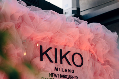 Curly vs Straight: H KIKO MILANO παρουσίασε τις σειρές Haircare by Rossano Ferretti 