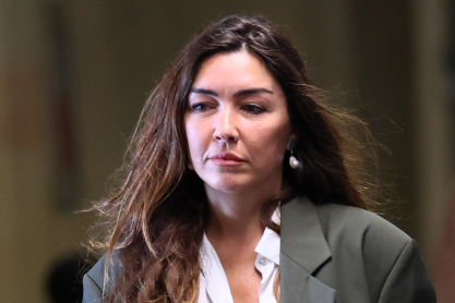 Δίκη Χάρβεϊ Γουαϊνστάιν: Κατέρρευσε κατά τη διάρκεια της κατάθεσής της, η γυναίκα που τον κατηγορεί για σεξουαλική κακοποίηση