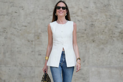 Το ένα κομμάτι που θα αναβαθμίσει και τα πιο basic casual looks σου- Θα το φοράς από το πρωί μέχρι το βράδυ