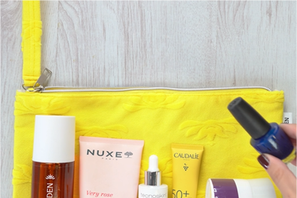 Beauty Summer Essentials: Τι μπαίνει στο καλοκαιρινό μας νεσεσέρ
