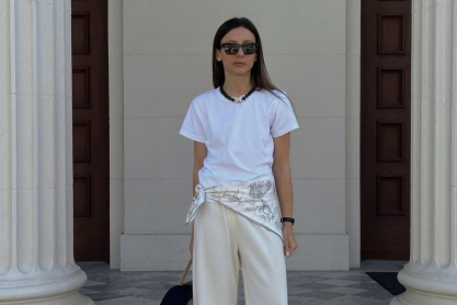 To αξεσουάρ που θα κάνει το καλοκαιρινό basic t-shirt και το παντελόνι σου να δείχνει elegant 